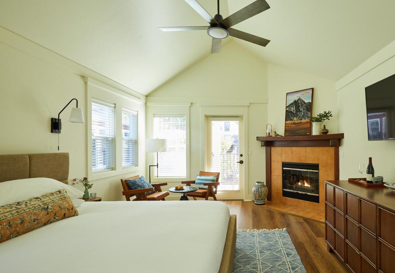 The Stavrand Hotel Guerneville Exterior photo